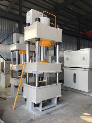 YQ32-200 Chinese Three Beams Four Column Hydraulic Press Machine